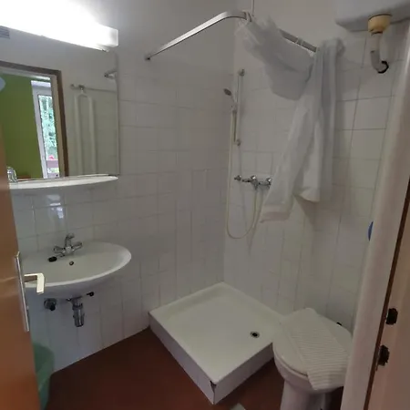 Hostel Pod Voglom *