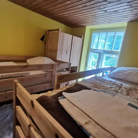Pod Voglom Auberge de jeunesse *