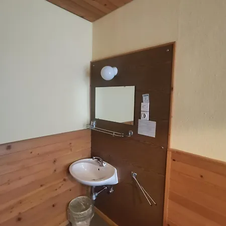 Pod Voglom Hostel *
