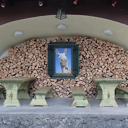 Albergue Pod Voglom Bohinj